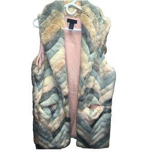 Steve Madden Faux Fur long lined sleeveless vest size M/L